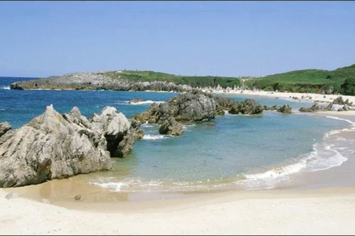 Beach 7 of 13