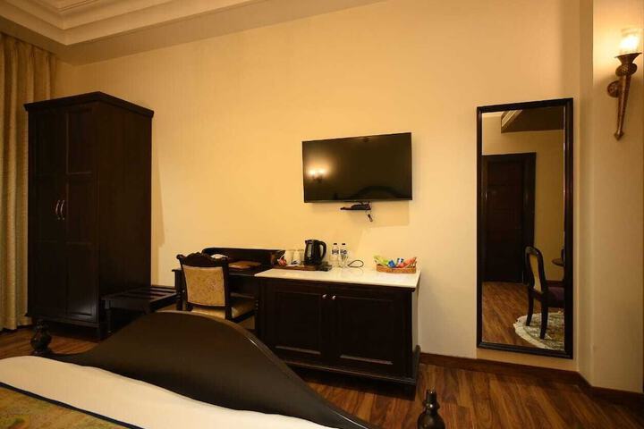 Room 46 of 161