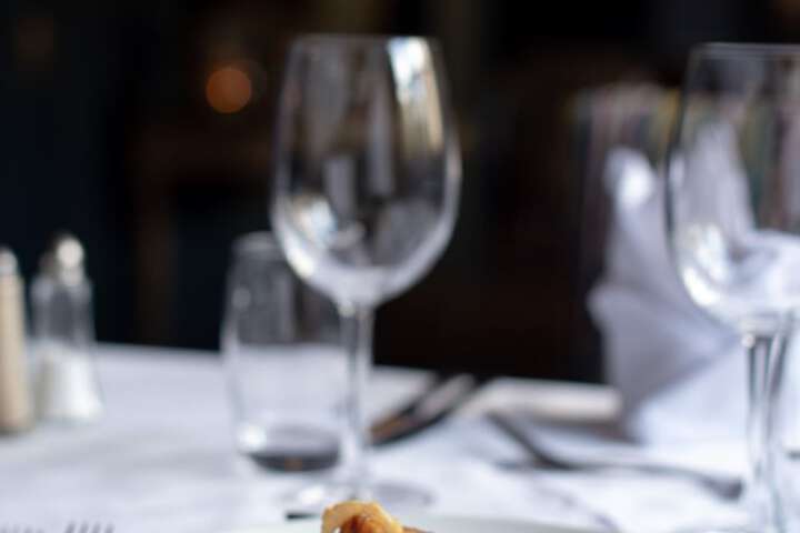 Dining 55 of 105