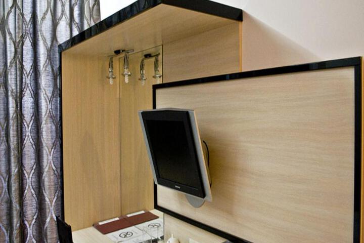 General 13 of 30