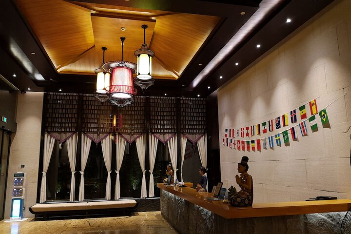 Hotel Interior 5 of 27