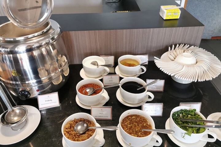 Breakfast/Coffee Service 83 of 92