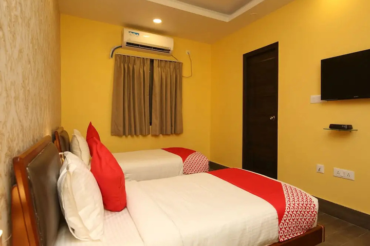 Room 2 of 12
