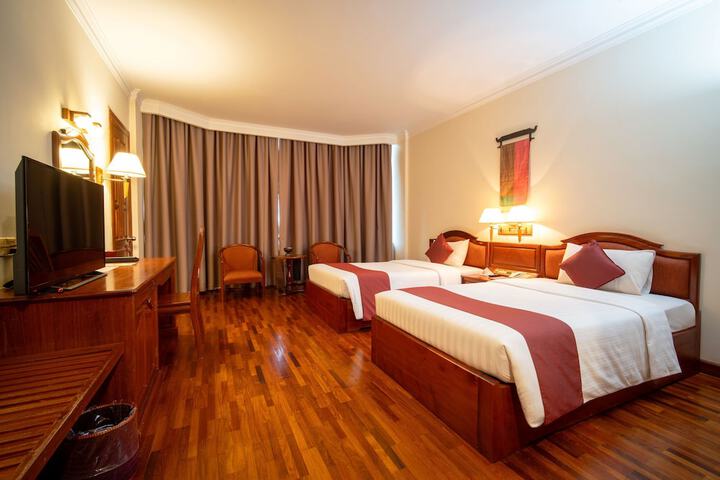 Room 21 of 169