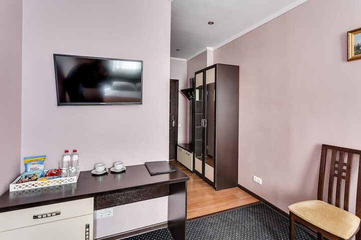 Room 11 of 55