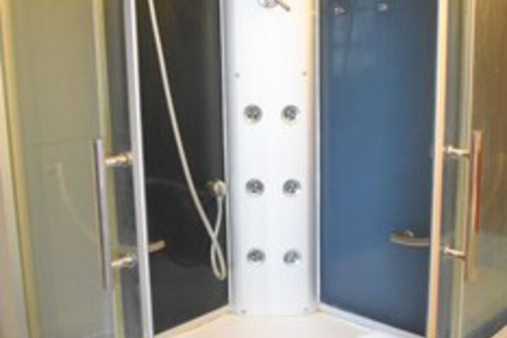 Room 14 of 96