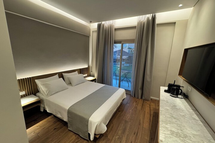 Room 19 of 62