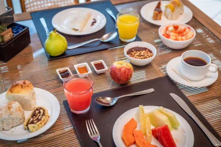 Breakfast/Coffee Service 148 of 157