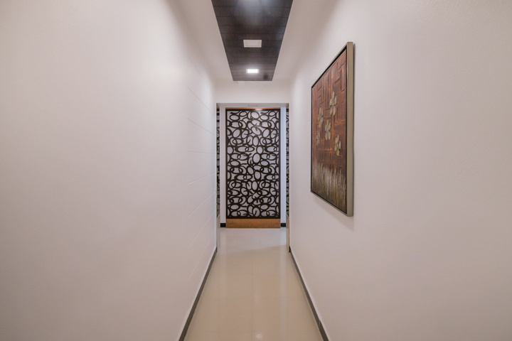 Room 11 of 14