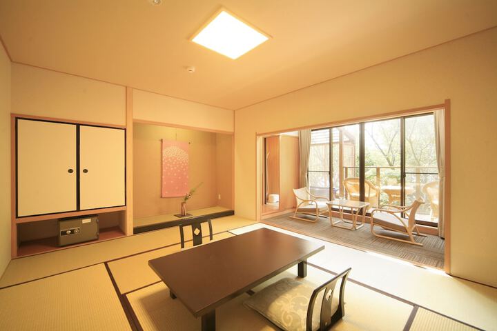 Room 21 of 59