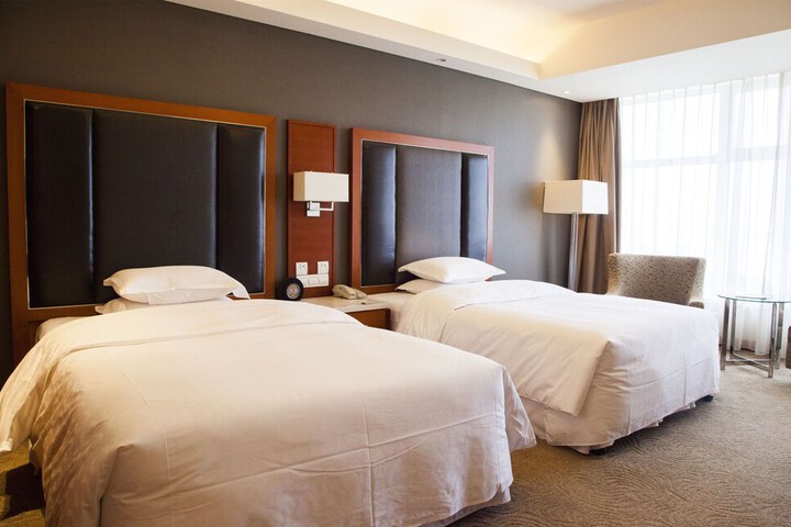 Room 4 of 46