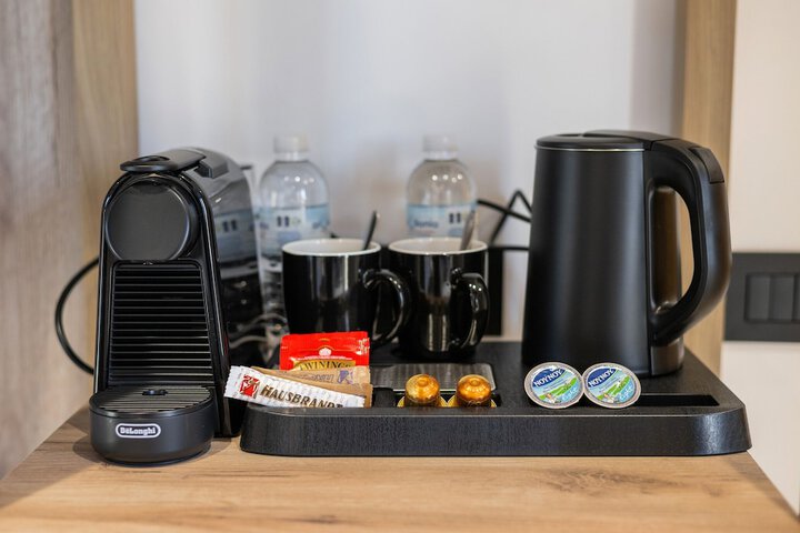 Breakfast/Coffee Service 6 of 13