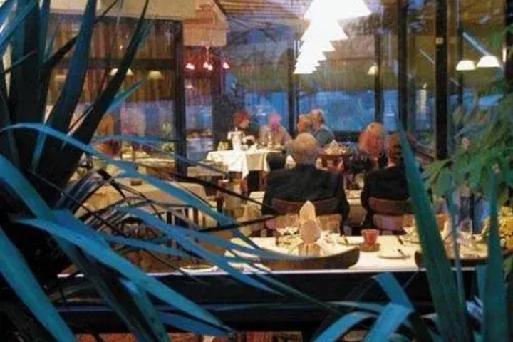 Hotel Des Vignes Restaurant Du Pressoir