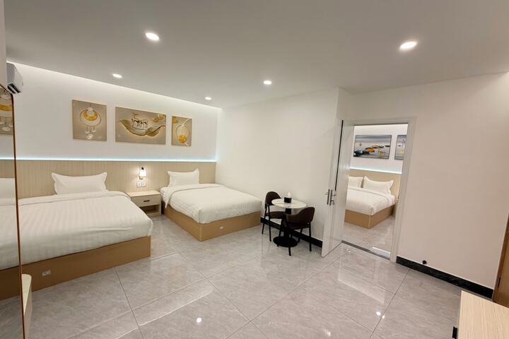 Room 37 of 68