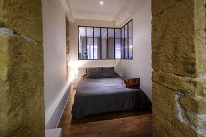 Room 3 of 5