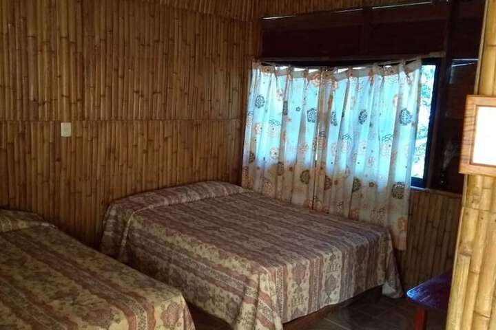 Room 4 of 43