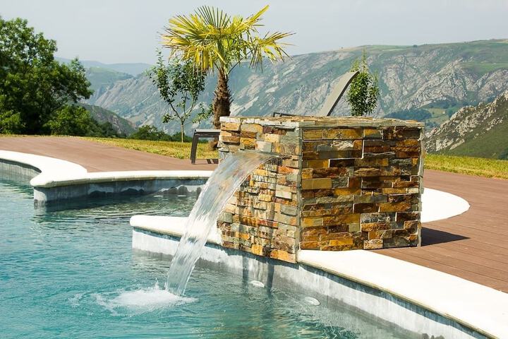 Pool 35 of 75