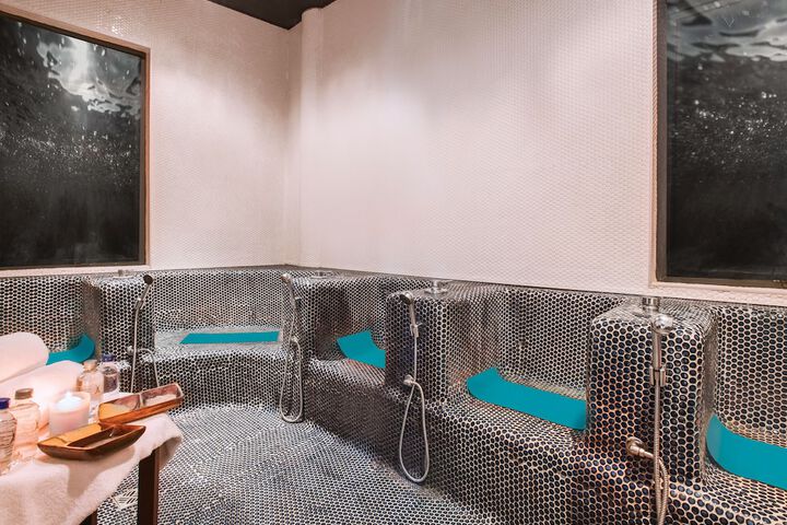 Spa 43 of 65