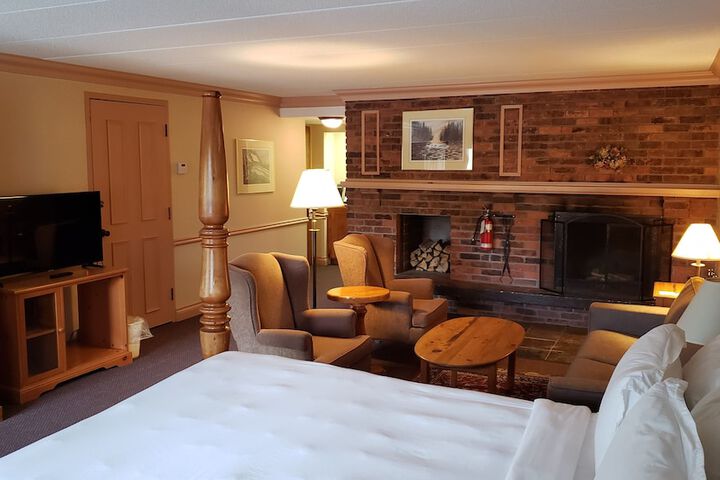 Room 5 of 40