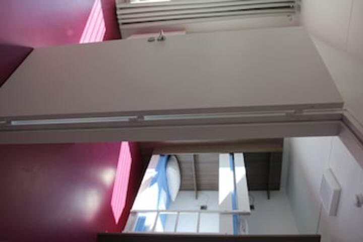 Room 49 of 135