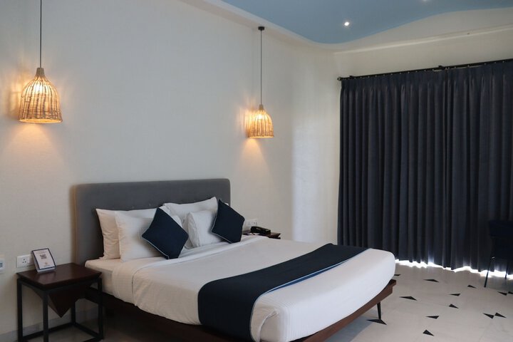 Room 47 of 142