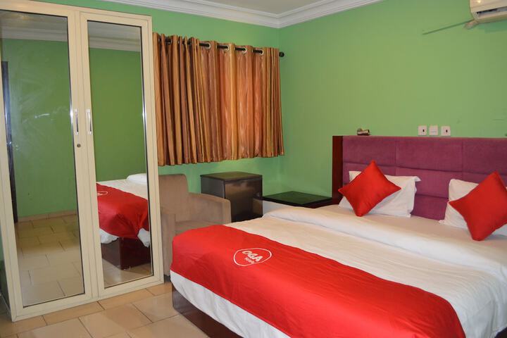 OGA 813 Hotel