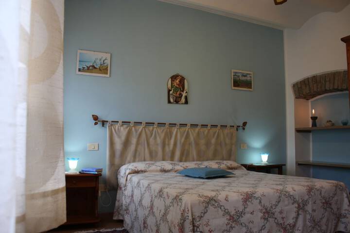 Room 10 of 46