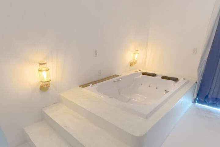 Spa 28 of 52