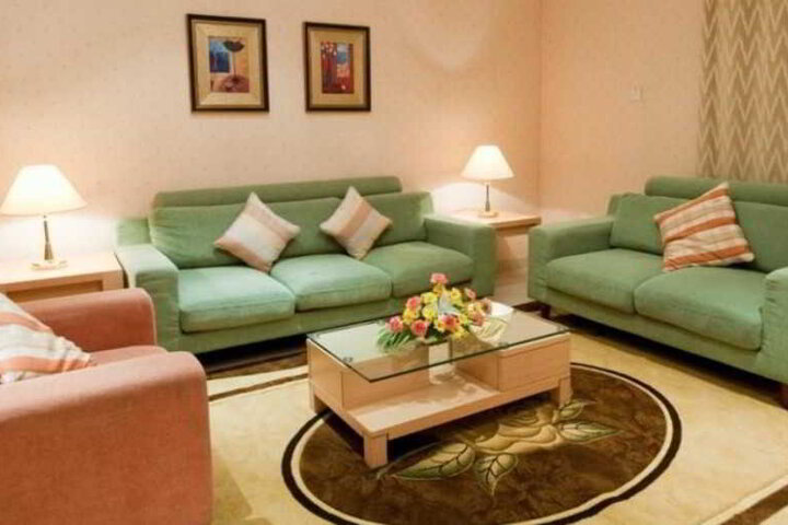 Room 3 of 10