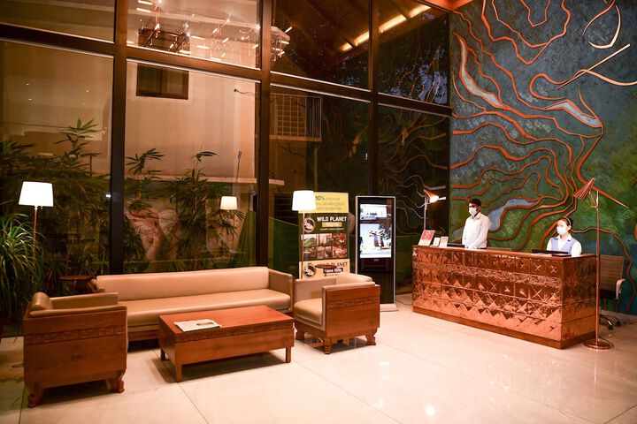 Hotel Interior 5 of 31