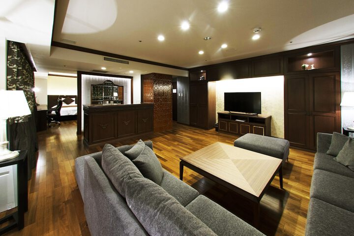 Room 14 of 49