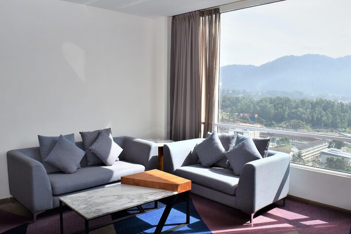Room 21 of 58