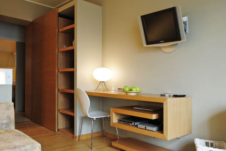 Room 5 of 29