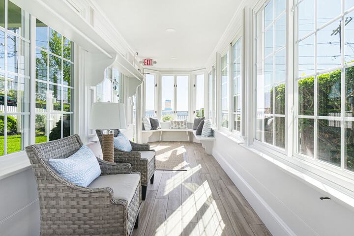 Hotel Interior 7 of 89