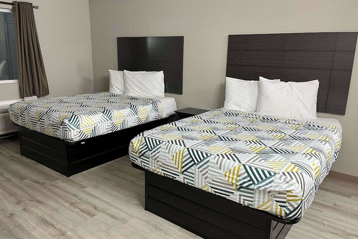 Room 14 of 26