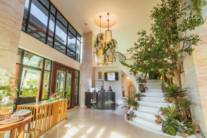 Lobby Photos