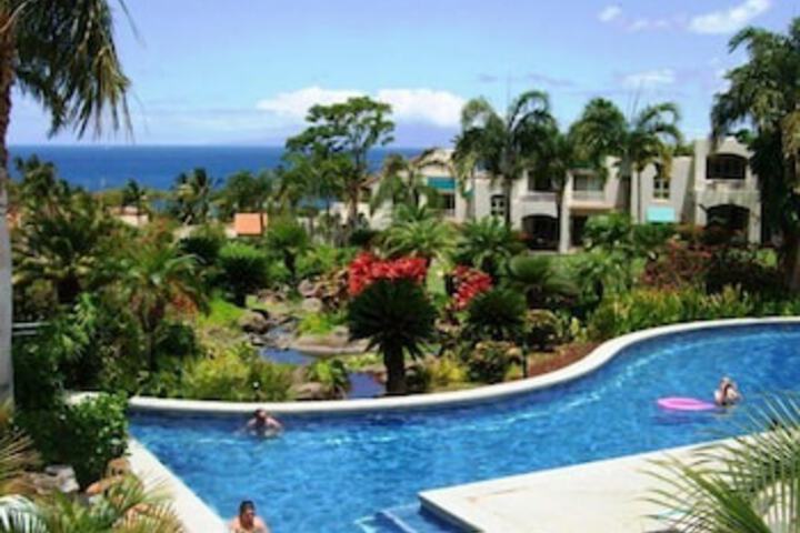 Exterior of Palms at Wailea #1204