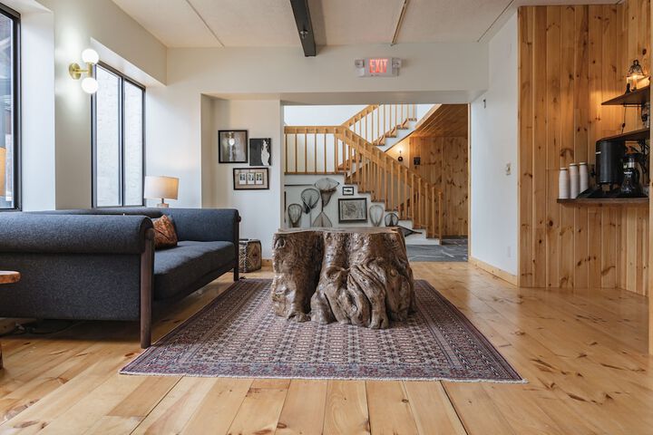 Hotel Interior 12 of 61