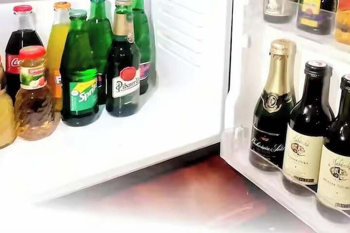 Minibar