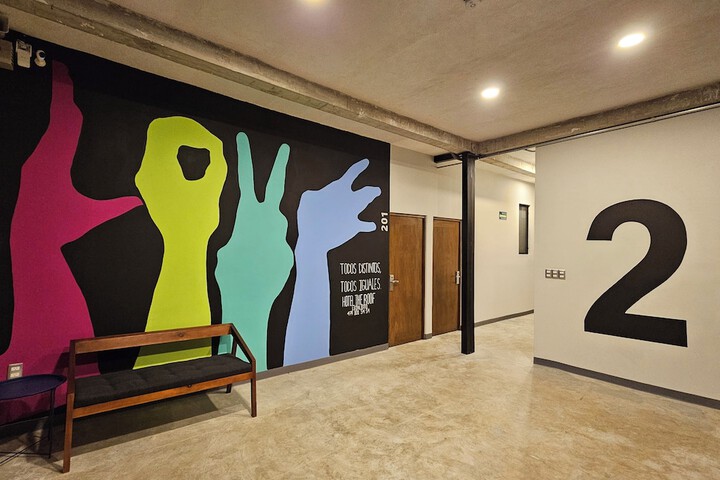 Room 29 of 47