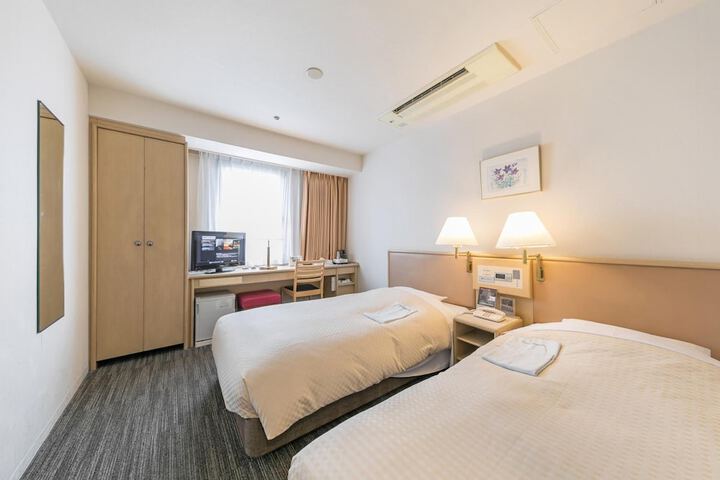Room 19 of 57