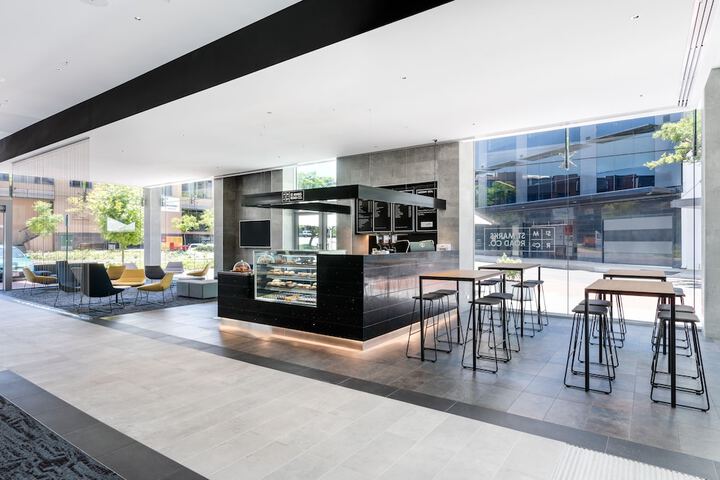 Breakfast/Coffee Service 25 of 39