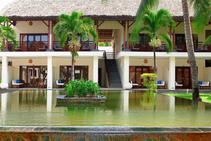 Hotel 85 of 87