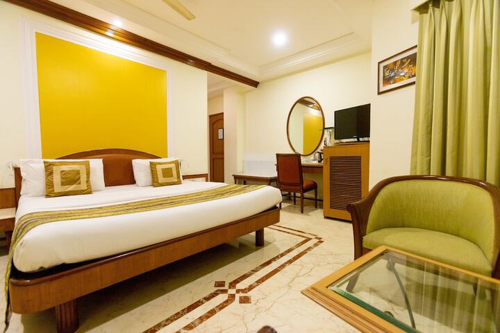 Room 30 of 57