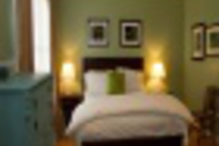 Room 351 of 396