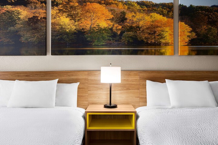 Room 15 of 31