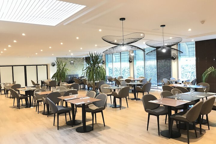 Dining Photos