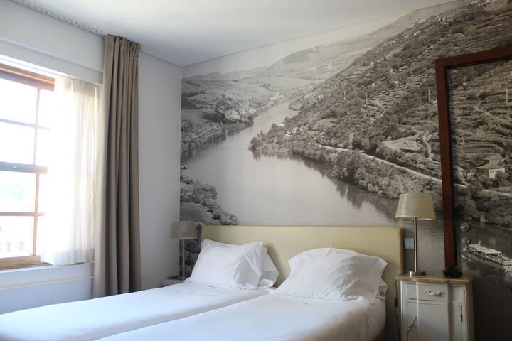 Room 26 of 63