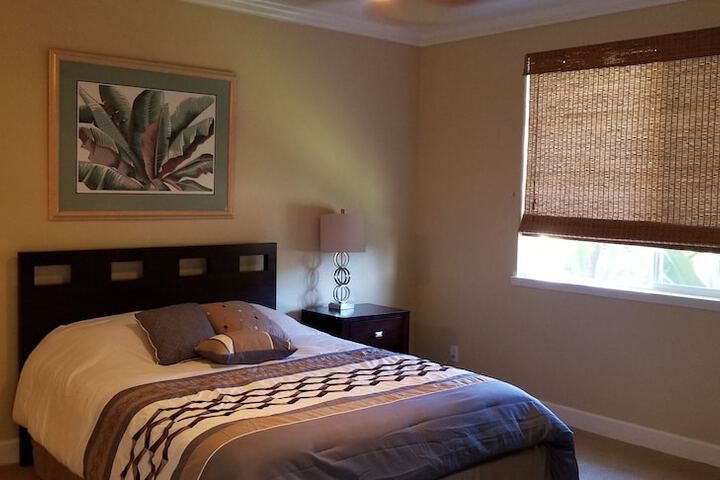 Room 4 of 31