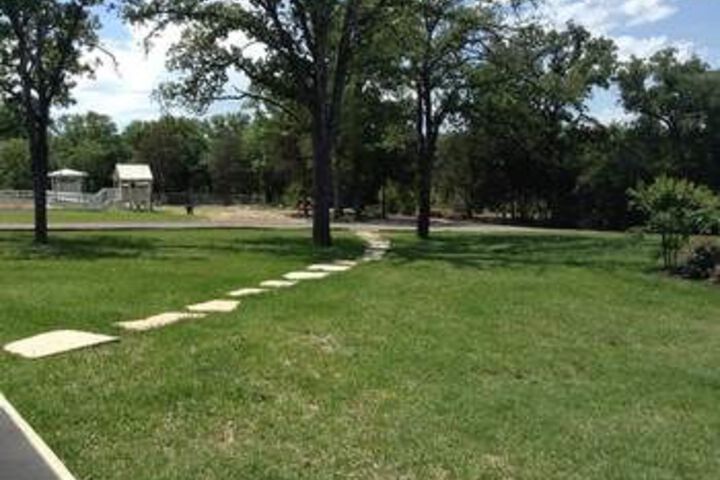 Property Grounds 34 of 36